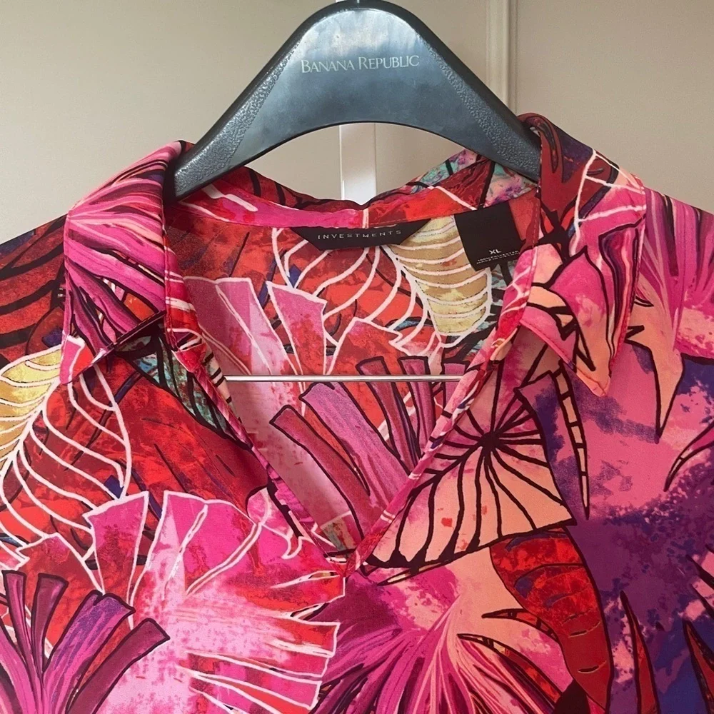 Investments XL Tropical Pinks Purples Bold Abstract Palm Trees popover blouse